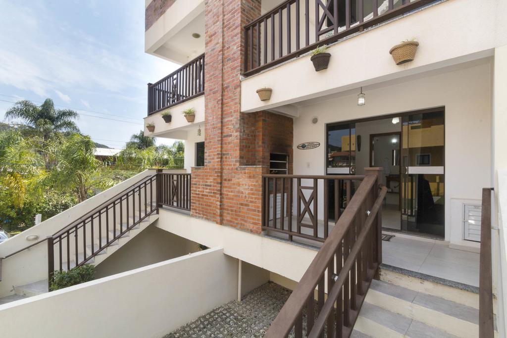 Residencial Los Abuelos บอมบินญัส ภายนอก รูปภาพ